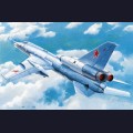 1:72   Trumpeter   01695 Soviet Tu-22K 
